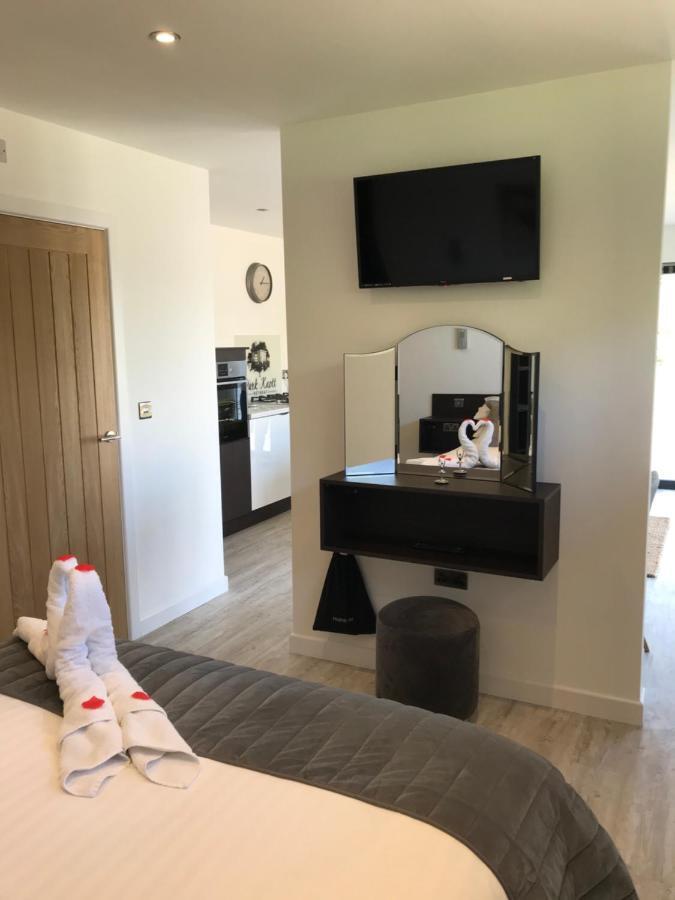 Parkknott Retreat Luxury Lodge With Private Hot Tub Askam in Furness Extérieur photo